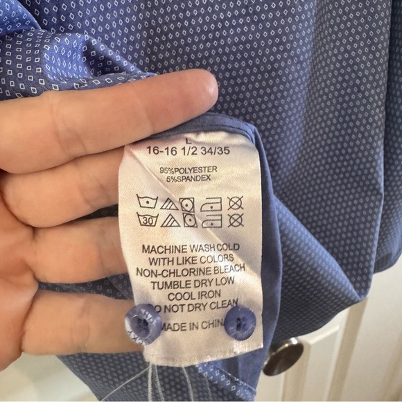 Lucky Brand Men's Blue Button-Down Shirt Size Large - Picture 8 of 8